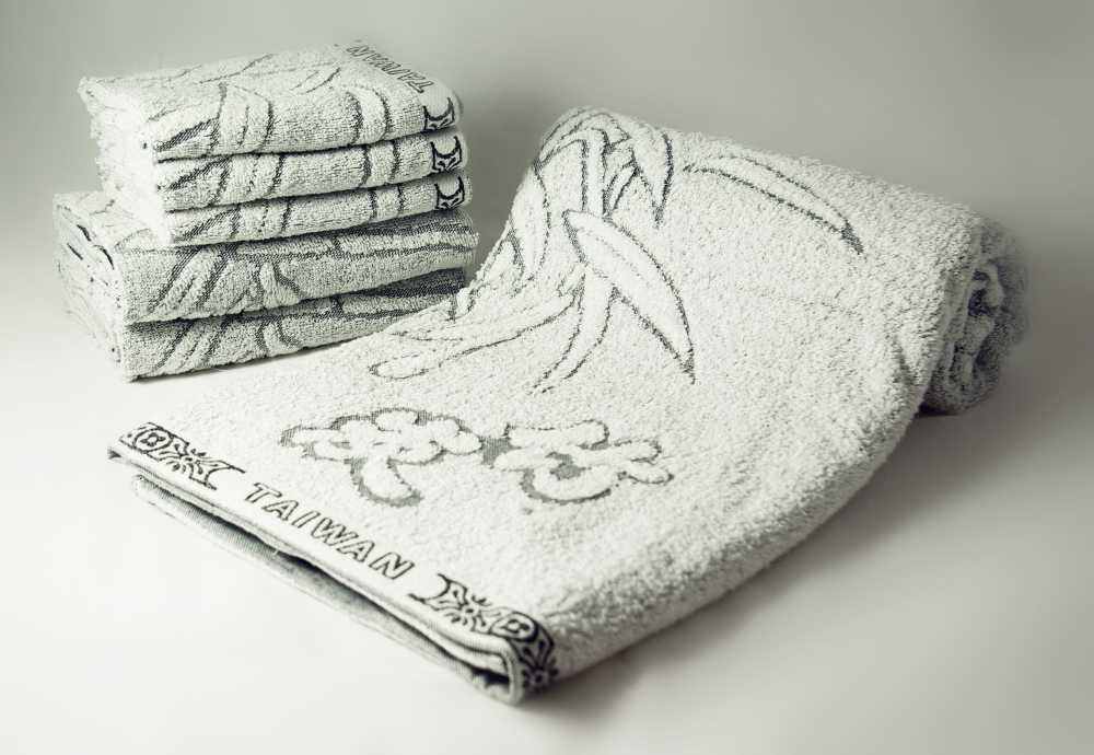 5933 竹炭緹花浴巾