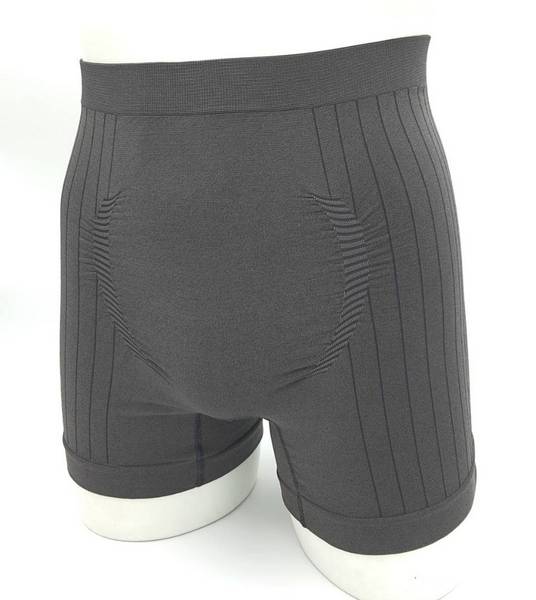 5906 竹炭男用四角內褲