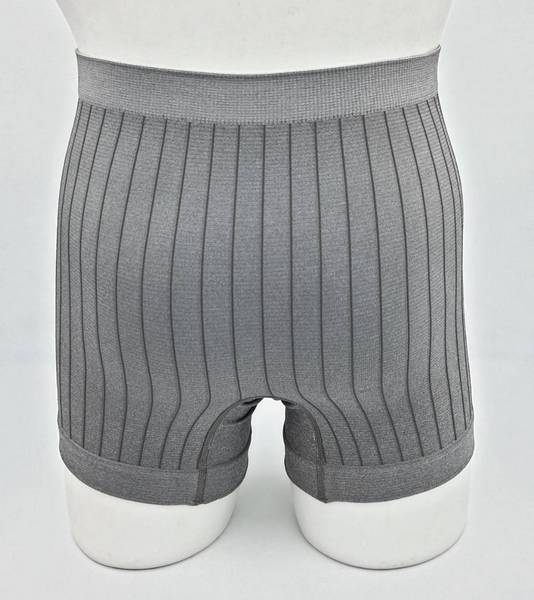 5906 竹炭男用四角內褲