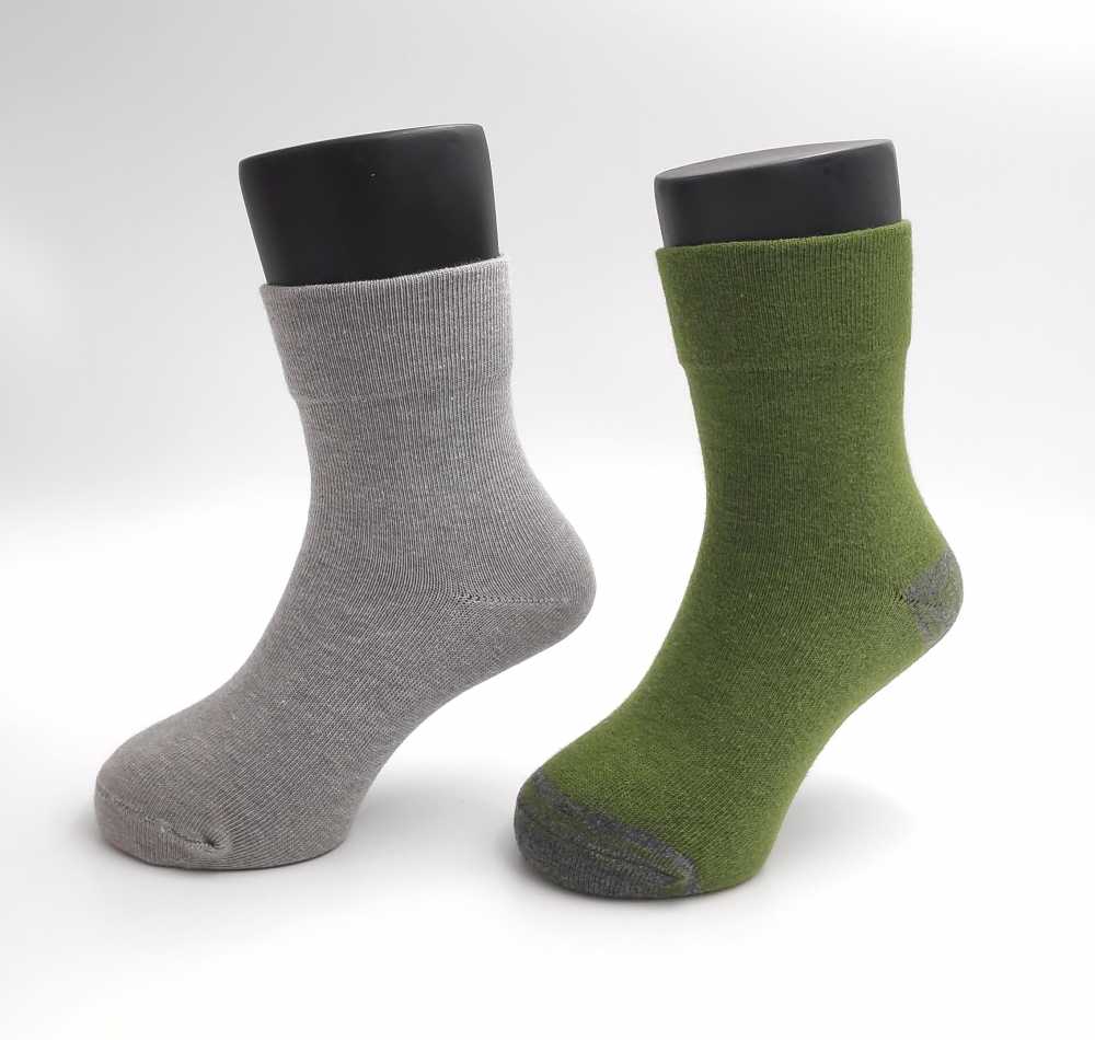 6490 舒適無痕寬口休閒童襪 (S)